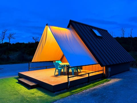 Property building, Night