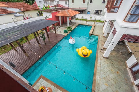 Property building, Patio, Balcony/Terrace, Pool view, Swimming pool