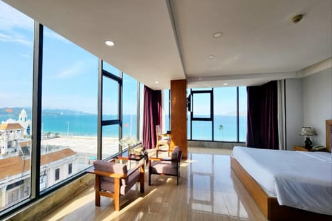 View (from property/room), Sea view, Sea view