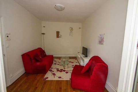 L'Escale Apartment in Bourges
