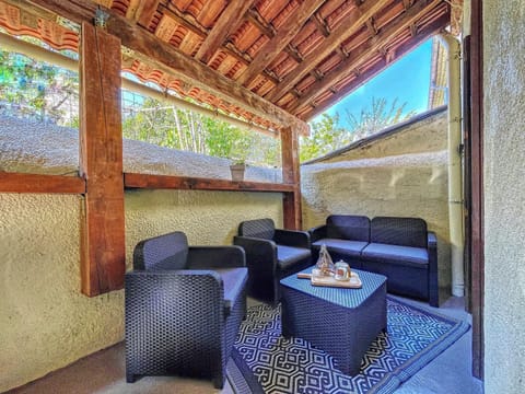 Patio, Balcony/Terrace, Balcony/Terrace