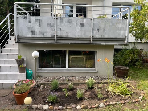 Apartamenty 2-pokojowe przy molo z balkonami Apartment in Pomeranian Voivodeship