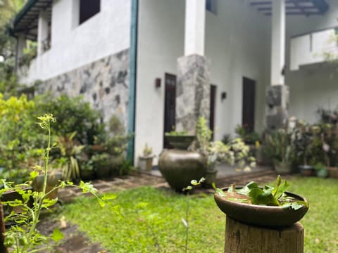 Property building, Garden, Internal: Not applicable to any particular room