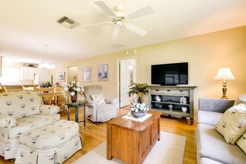 Lanai and Golf Cart The Villages Vacation Rental! House in The Villages