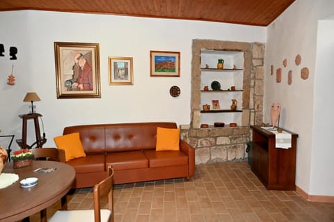 IL TUFO E LA CASCATA Apartment in Pitigliano