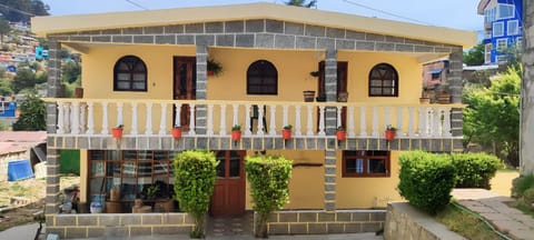 Cabaña Papá Beto Bed and Breakfast in Hidalgo, Mexico