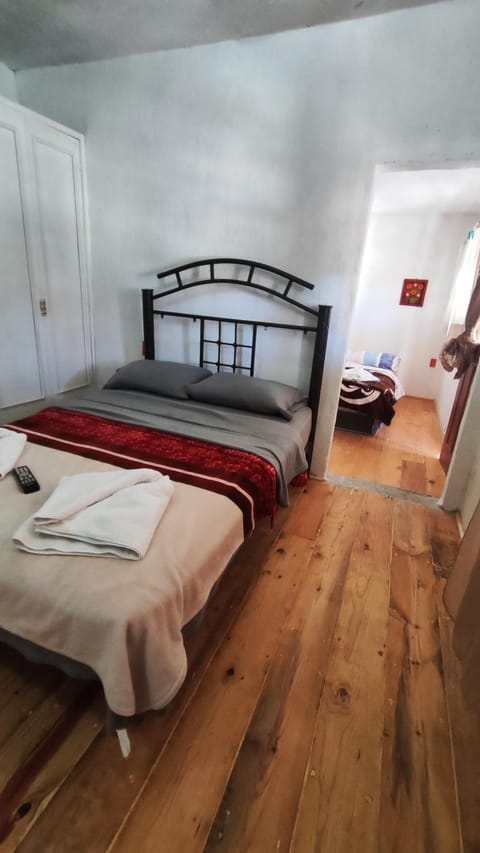 Cabaña Papá Beto Bed and Breakfast in Hidalgo, Mexico