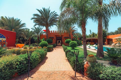 Property building, Spring, Day, Garden, Garden view, Pool view, Swimming pool