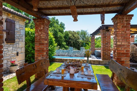 Inner courtyard view