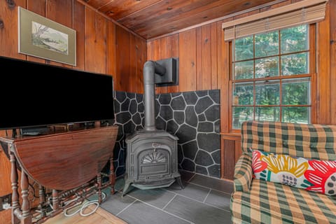 Cottage Living House in Crystal Lake