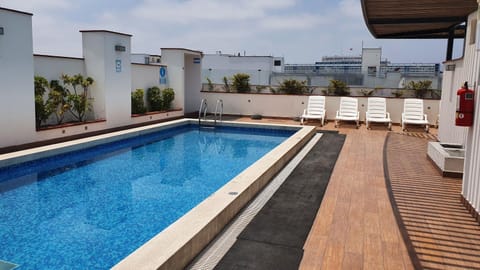 Pool view, Swimming pool, Swimming pool