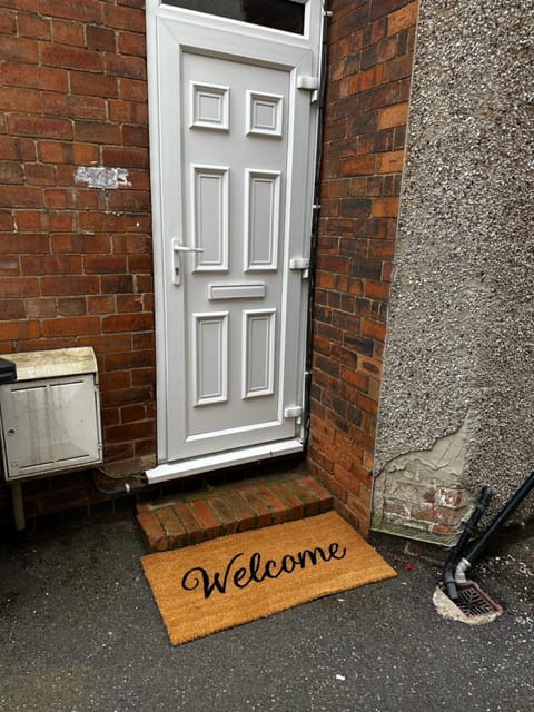 Safari Avenue one Bedroom Apartment Apartment in England