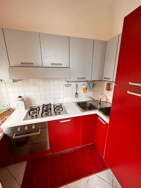 Trilo Limone - con giardino a due passi dal mare Apartment in Marcelli