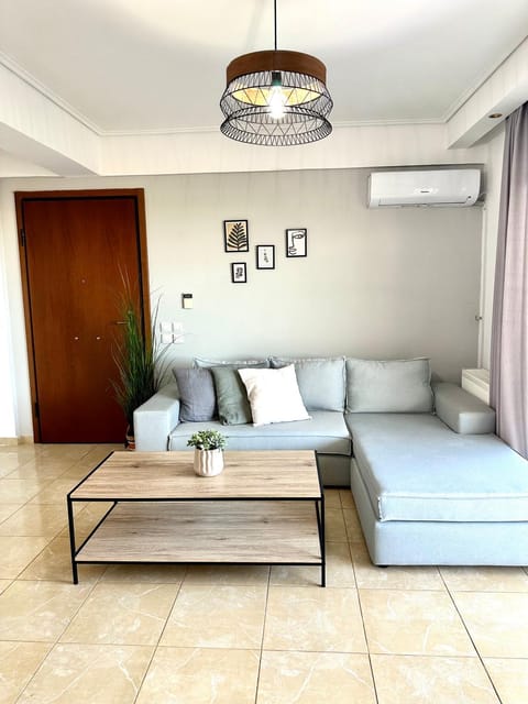 Living room, Seating area, air conditioner