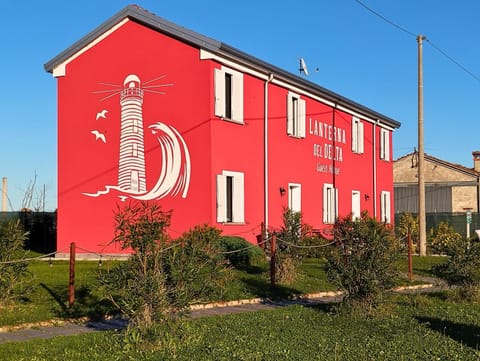 Property building, Day, Garden