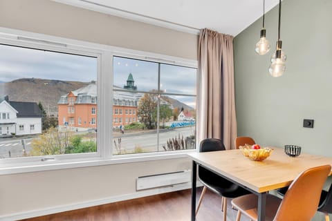 Natural landscape, Living room, Dining area, Mountain view