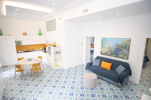 Communal lounge/ TV room, Kitchen or kitchenette, kitchen