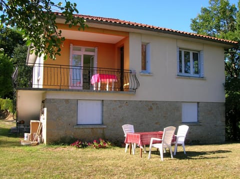 L'acacia du Rouergue House in Villefranche-de-Rouergue