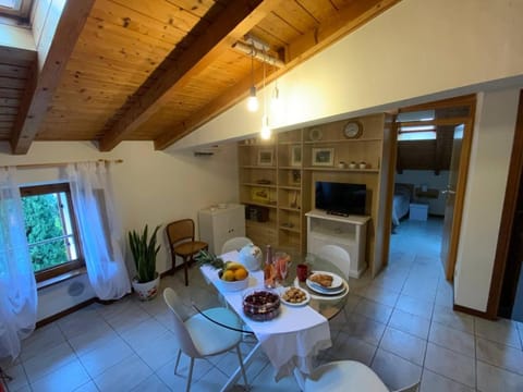 Lory apartment Apartment in Bardolino