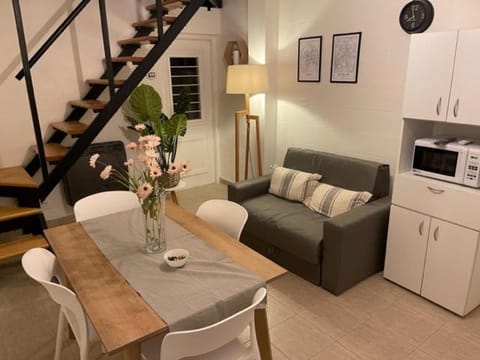 Living room, Dining area