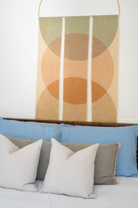 Wild Olive Lodge ° Serene grandma chíc getaway cabin Cabin in Running Springs