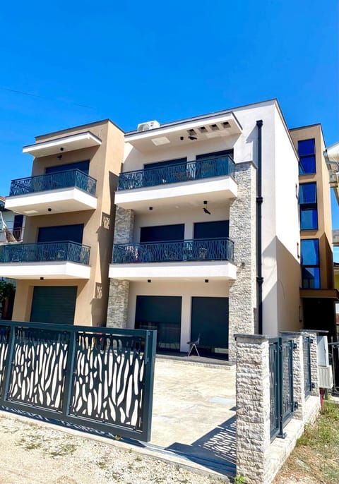 Miran San Apartment in Ulcinj Municipality