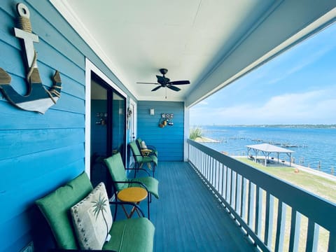 Sea Oats E202 by ALBVR - Pet Friendly Direct Lagoon Front Renovated 2BR, 2BA Condo, Outdoor Pools, Pier, and Dedicated Beach Access House in West Beach
