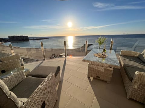 Balcony/Terrace, Balcony/Terrace, Sunrise