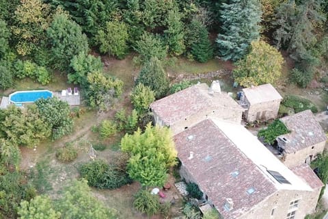 Bird's eye view, Pool view