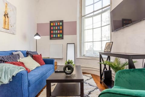 Newcastle's Most Central Apartment - Sleeps 10 Apartment in Newcastle upon Tyne