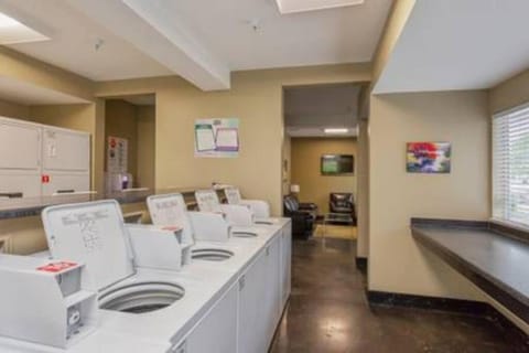 Captain's Quarters Riverfront #1 Apartment in East Nashville