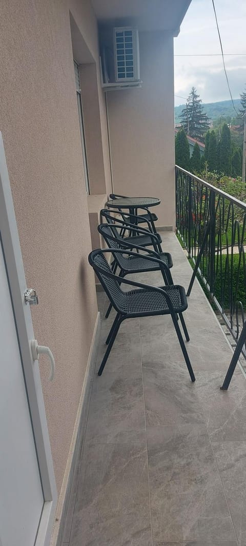 Balcony/Terrace, Balcony/Terrace