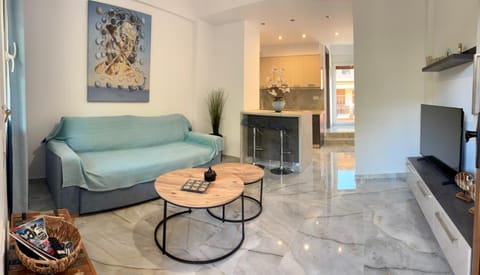 Living room, Dining area, kitchen