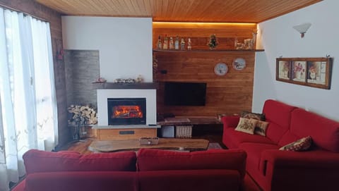 Appartamento ampio giardino adiacente piste sci Apartment in La Thuile
