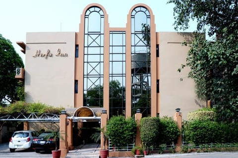 Property building, Day, Parking