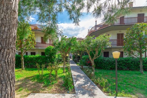 Italian Experience-Conero Garden Apartment Apartment in Marcelli