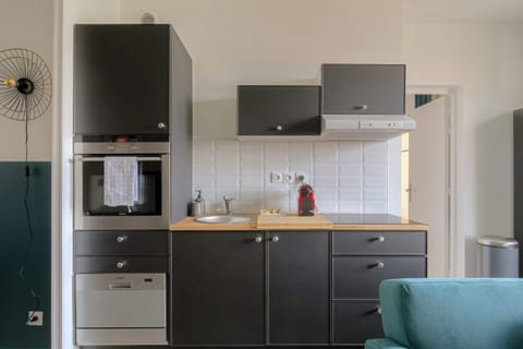 Design et Convivial avec parking gratuit Apartment in Villeurbanne