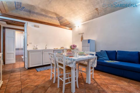 Carlo Alberto Apartment, Alghero old town, near the beach Apartment in Alghero