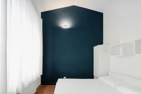 OSTELLO HENRY Hostel in Buggerru