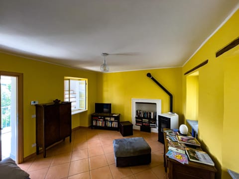 La Casetta Gialla Apartment in Piedmont