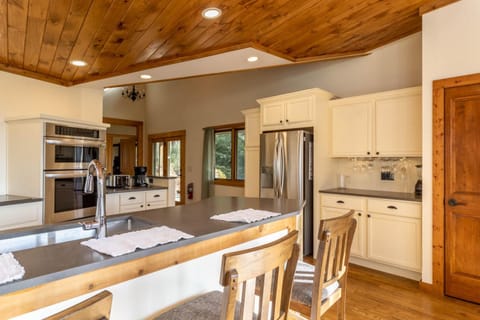 Alices Wonderland House in Brushy Fork