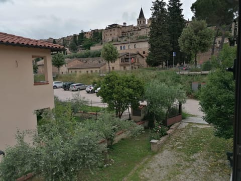 Garden, View (from property/room), Parking