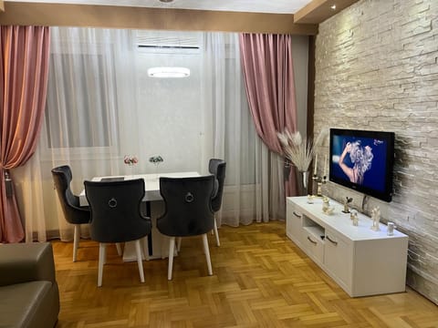 TV and multimedia, Living room