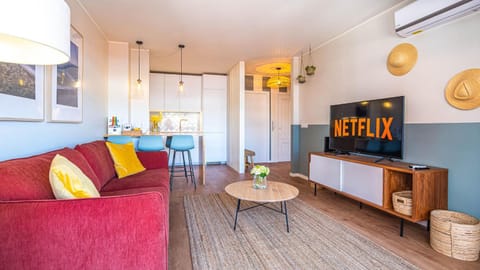 TV and multimedia, Living room, air conditioner