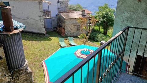 Garden, Balcony/Terrace