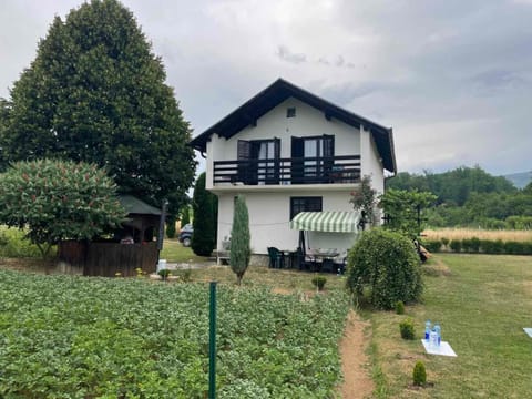 Zelena dolina-Green Valley House in Federation of Bosnia and Herzegovina
