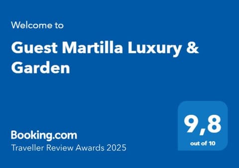 Guest Martilla Luxury & Garden Apartment in Garda