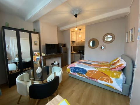 Studio en plein cœur de ville Apartment in Hauts-de-France