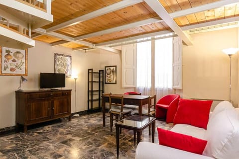 Fossalta Loft, at few steps from Piazza Maggiore Apartment in Bologna