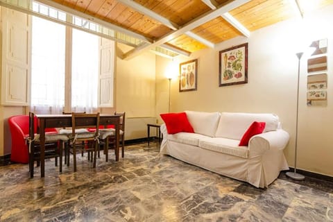 Fossalta Loft, at few steps from Piazza Maggiore Apartment in Bologna